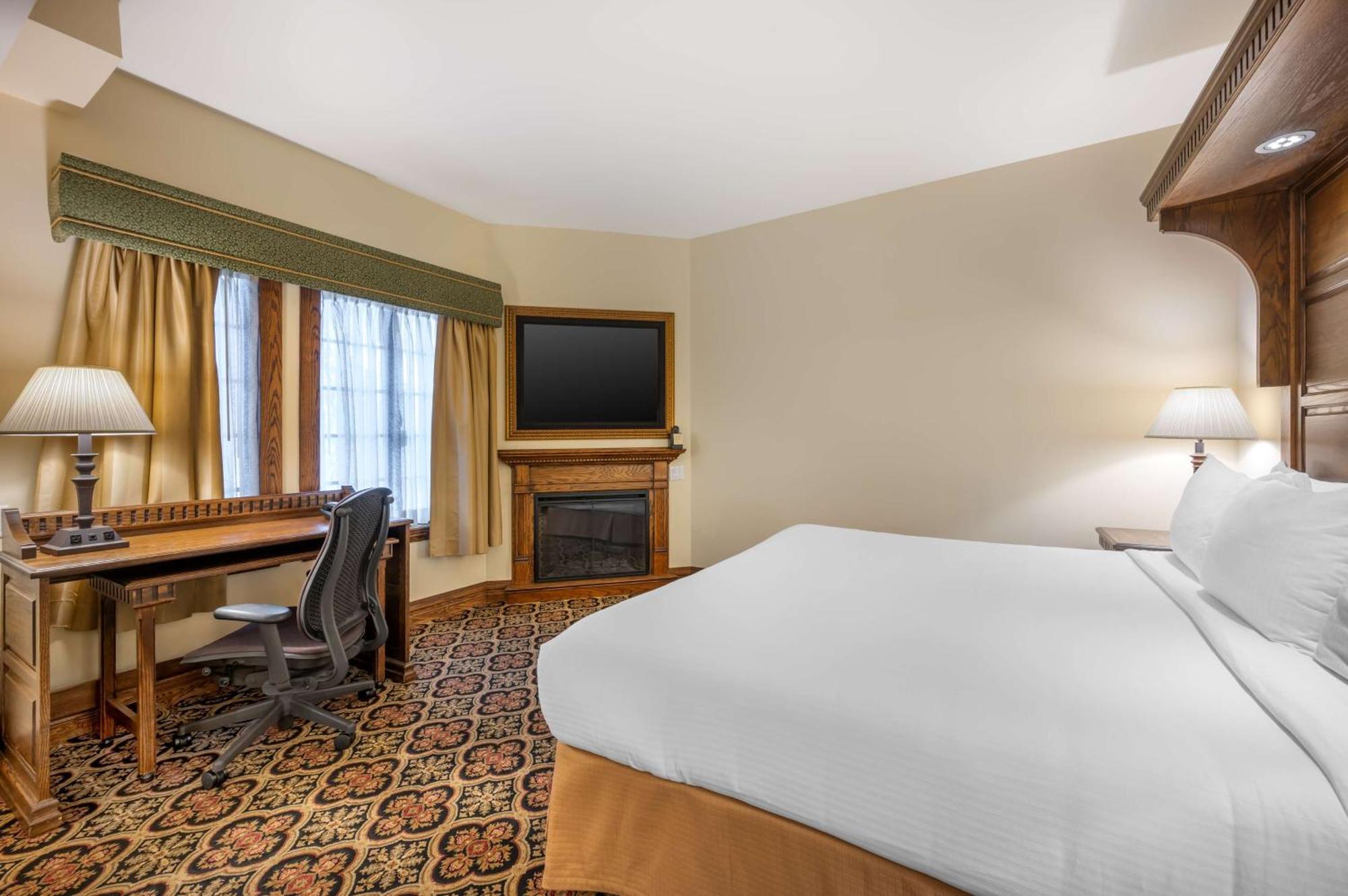Best Western Premier Mariemont Inn Cincinnati Exterior photo