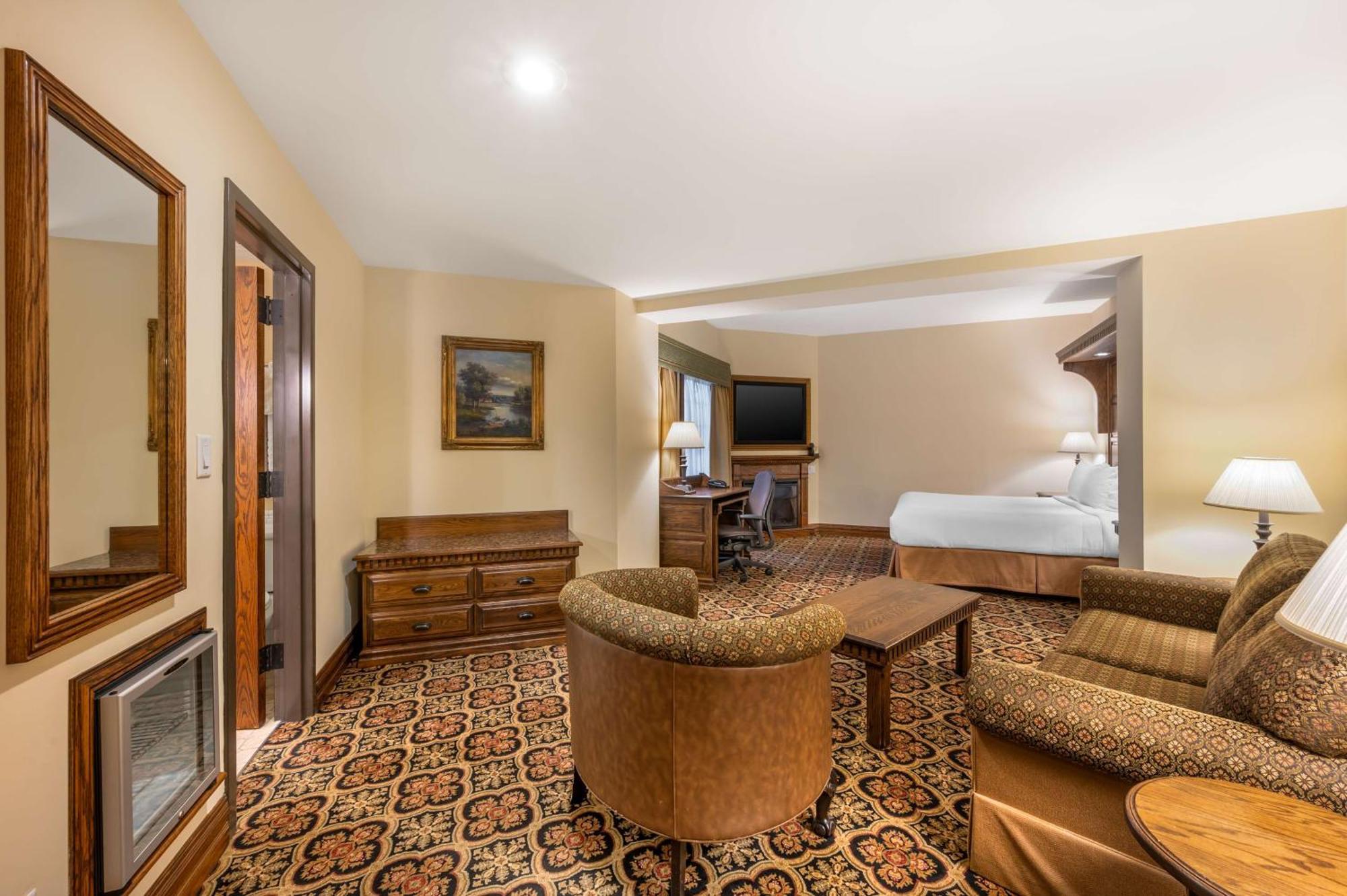 Best Western Premier Mariemont Inn Cincinnati Exterior photo